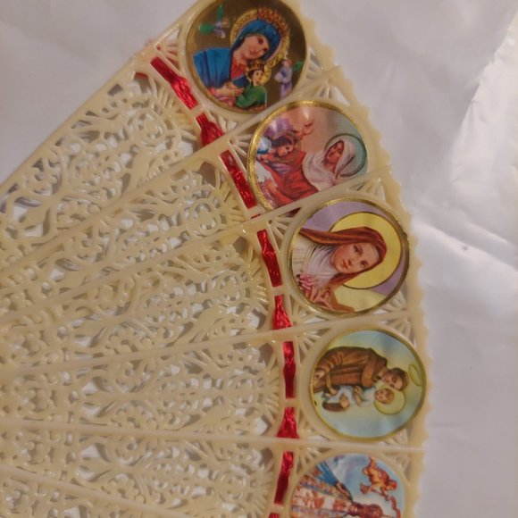 Religious plastic fan - Picture 4 of 7